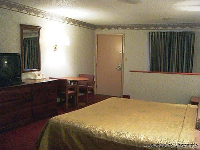 Red Carpet Inn Williamstown Zimmer foto